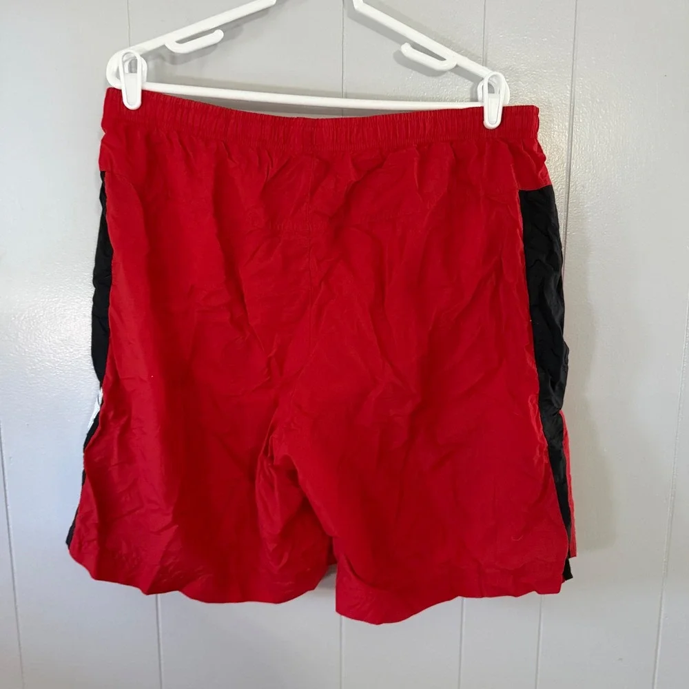 Nike Athletic Shorts Mens XL Red‎ Black Side Logo Mesh Lined Swim Trunks